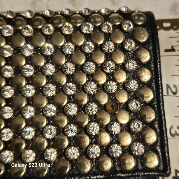 Cache Clutch - Picture 12 of 12